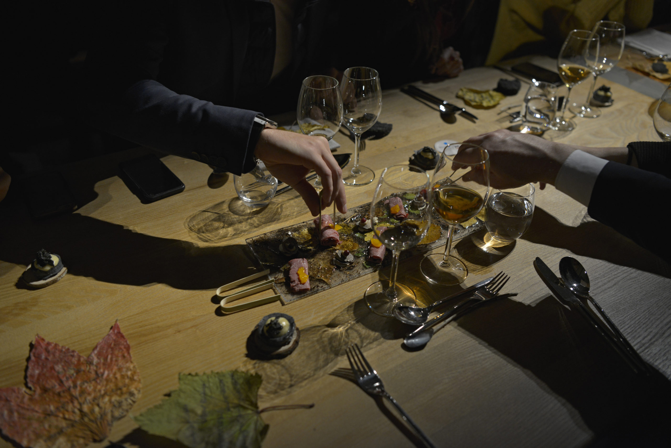 https://www.anne-etorre.fr/wp-content/uploads/2019/12/Banquet-104-Préhistoire-scaled.jpg